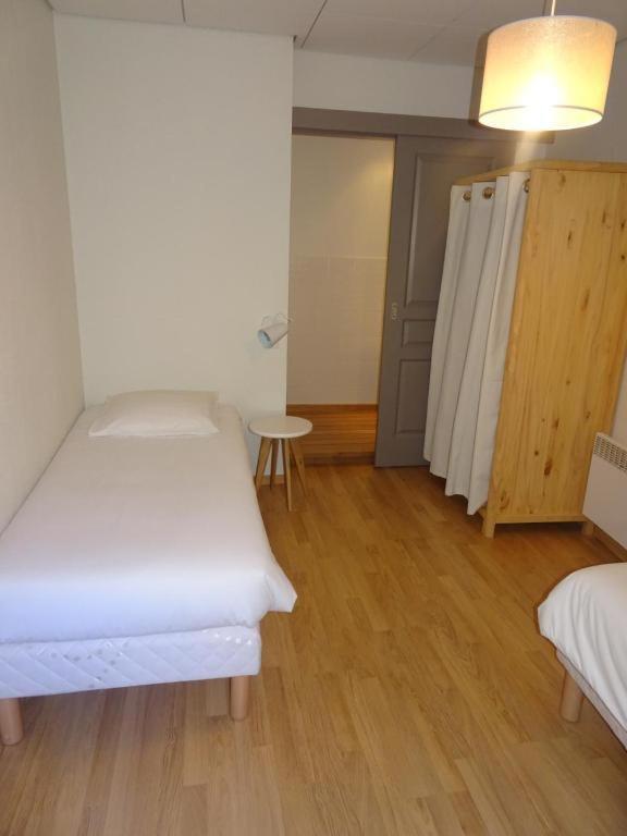 Hotel La Citadelle La Canourgue Zimmer foto